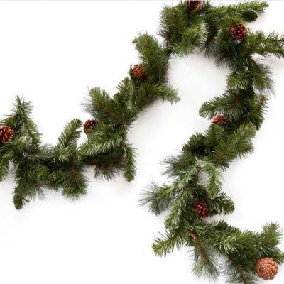 Pinecone Garland