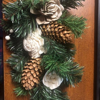Teardrop Pine Wreath