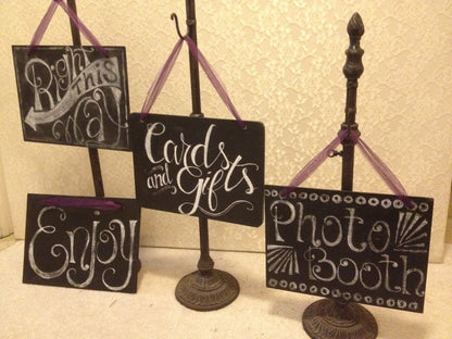 Adjustable Wreath Hanger Stand