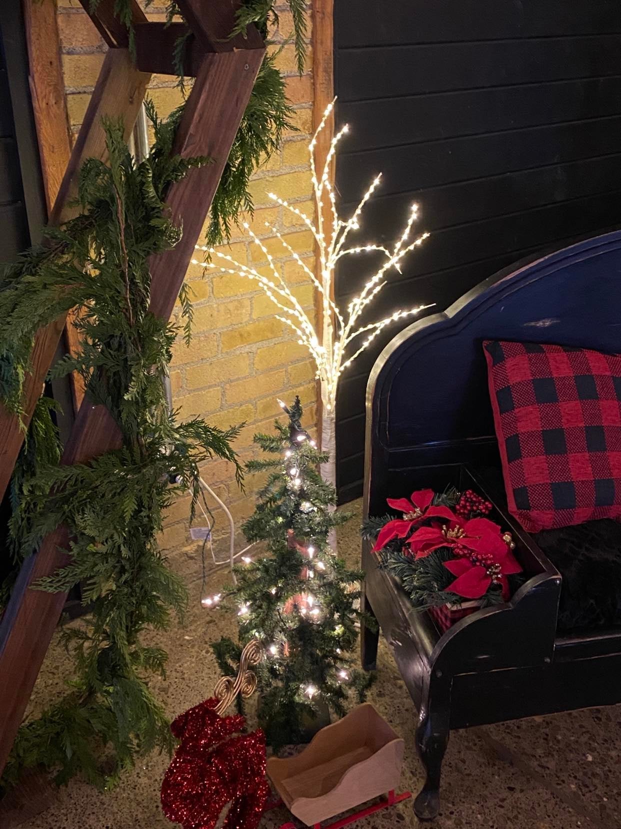 LED Birch Tree – Rigby Wedding Rentals