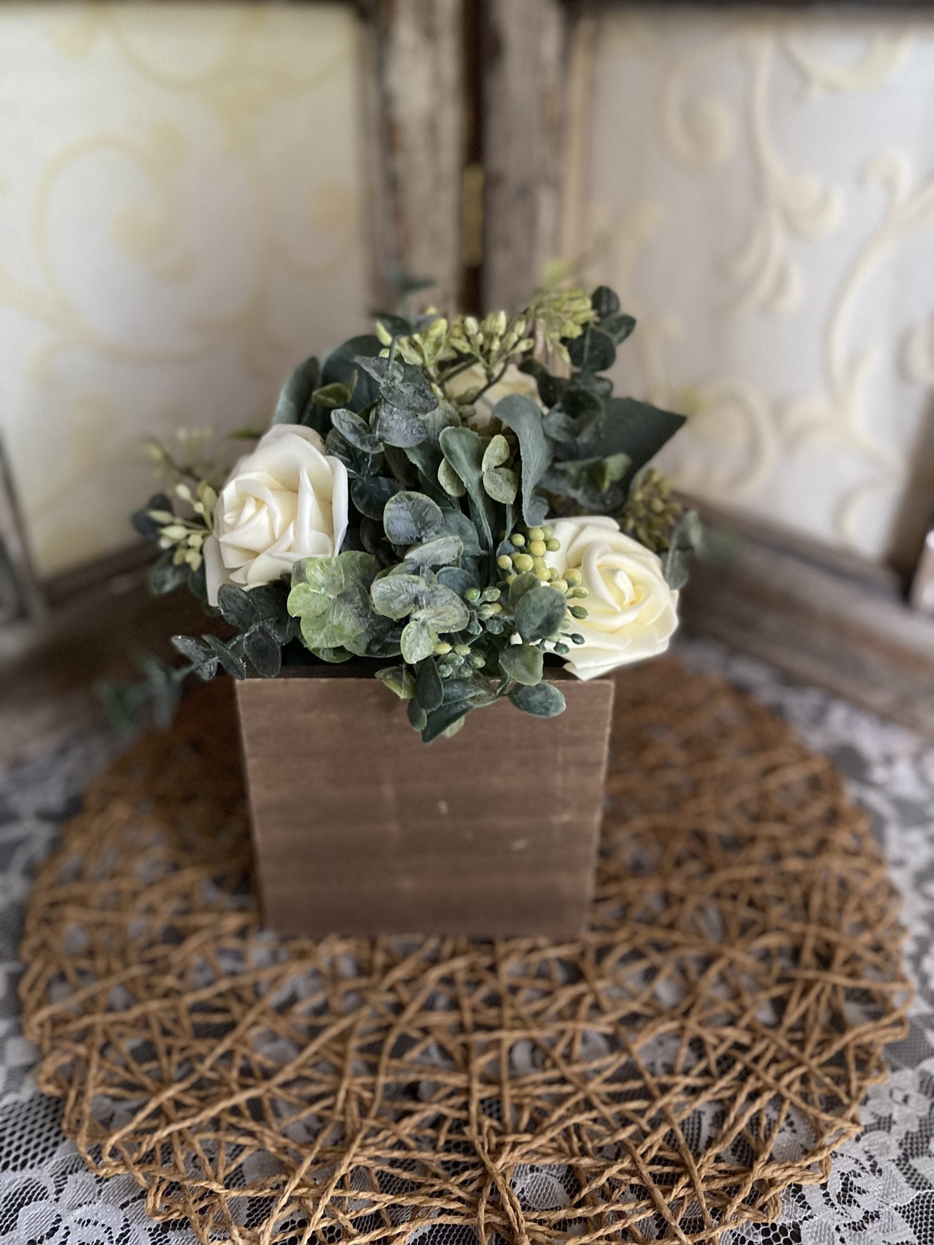Wooden Box Centerpiece – Rigby Wedding Rentals