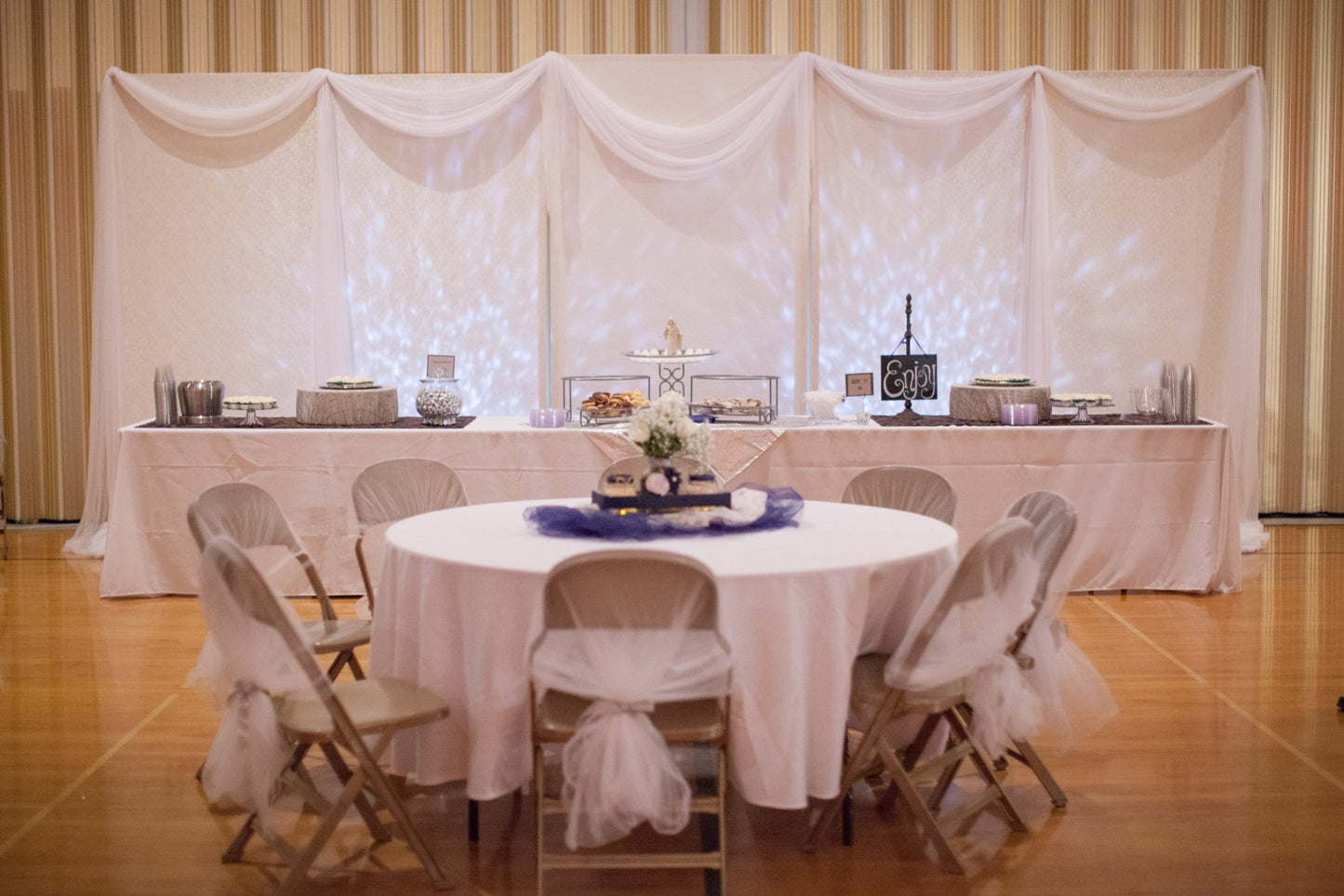 Round White Table Linen