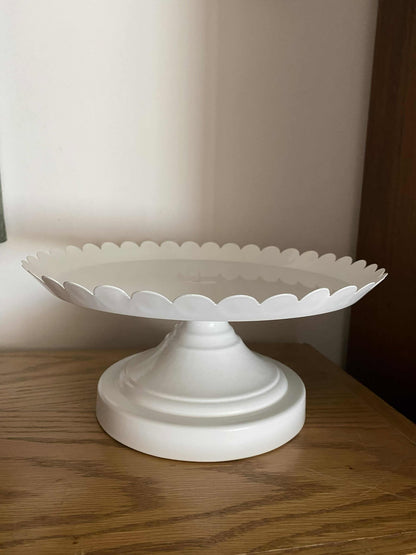 White Scalloped Cake Stand
