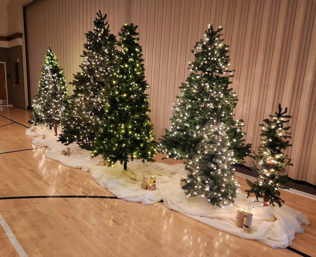 Christmas Tree – Rigby Wedding Rentals