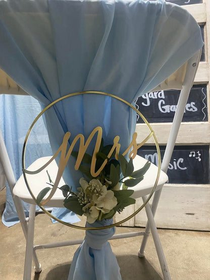 Mr and Mrs Circle Chair Signs
