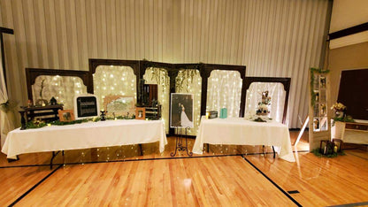 Wood and Lace Backdrop