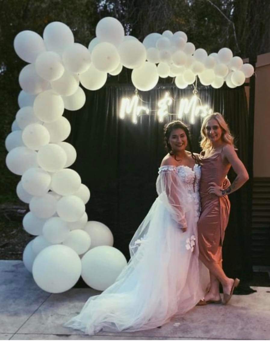 Black Iron Versatile Backdrop