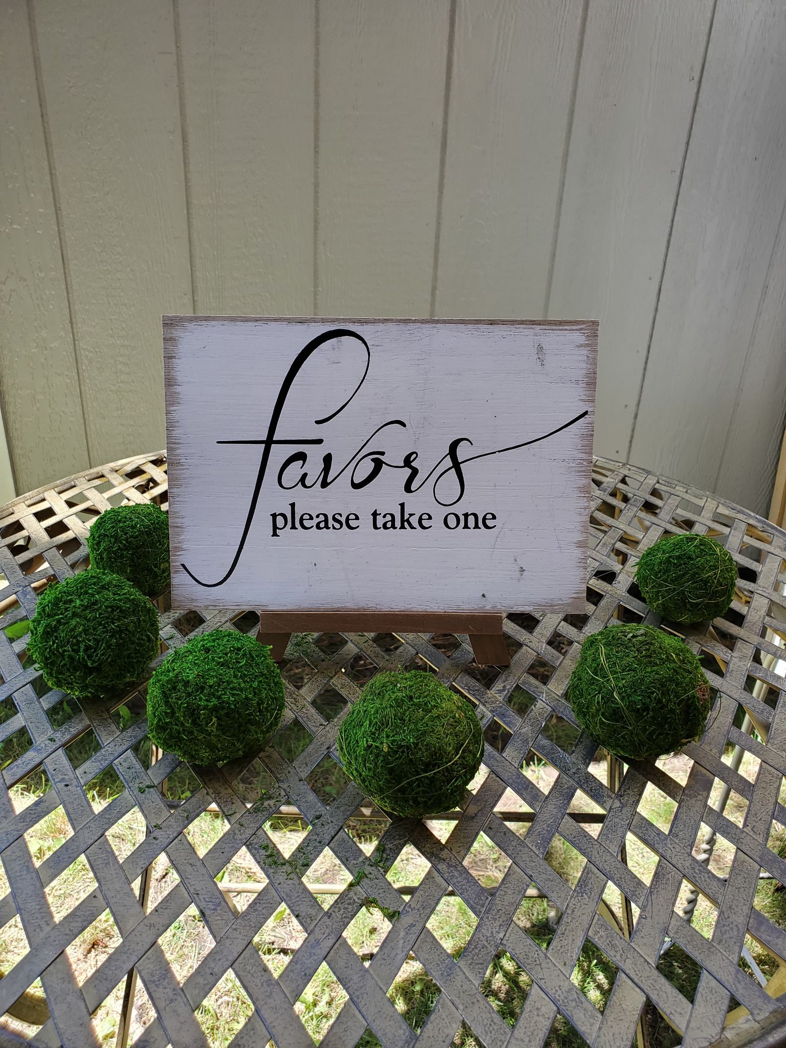 Green Moss Balls - Rigby Wedding Rentals