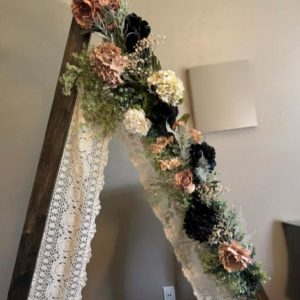 Triangle Arch with Decorations